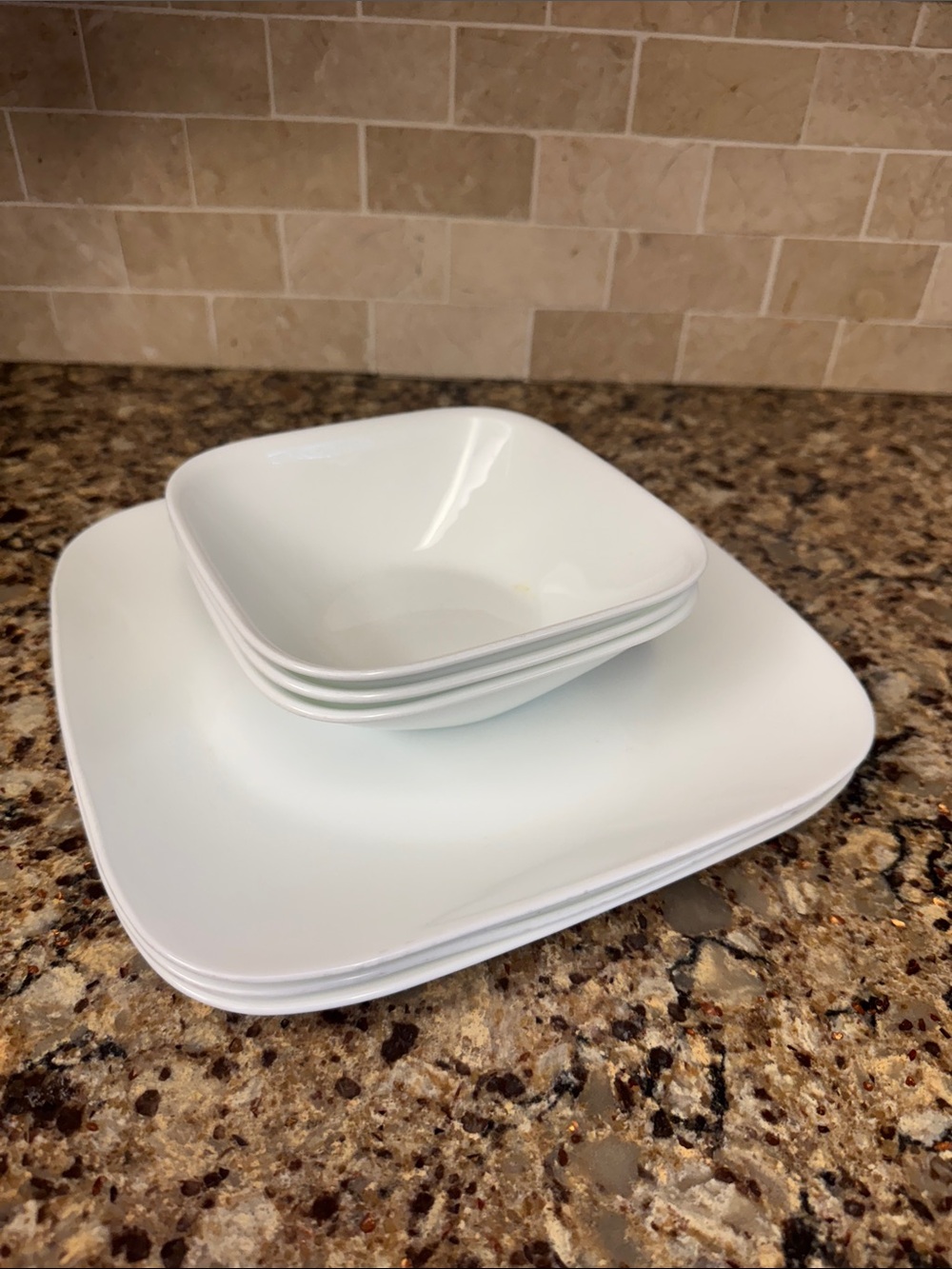 Corelle Vivid White Square Dinner Plates & Bowls Assorted Set of 7